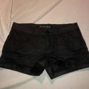 Black shortsss